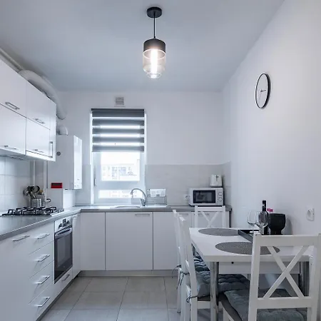 With Free Parking Near Coresi Mall By Mm Host * Brasov
